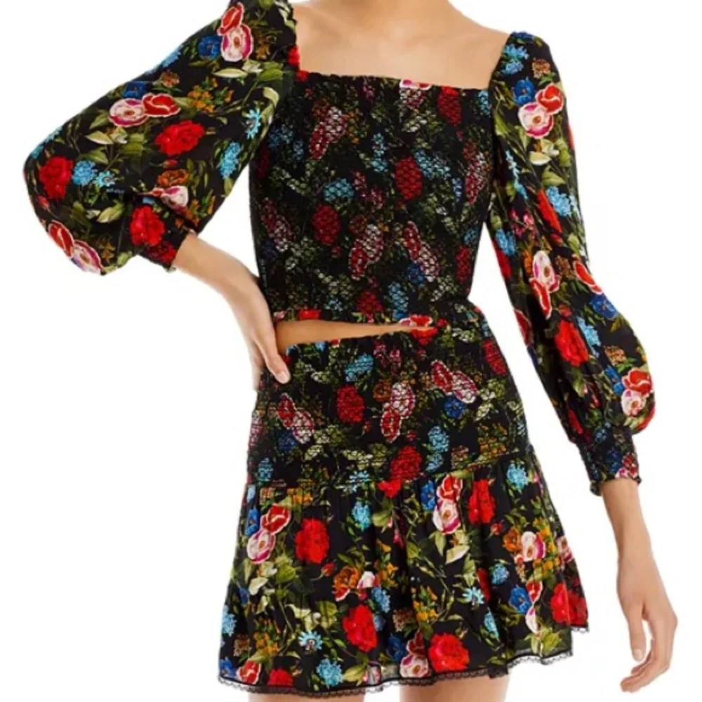 Alice +‎ Olivia Cooper Smocked Bodice Blouse / Size M / MSRP $375 / NWT